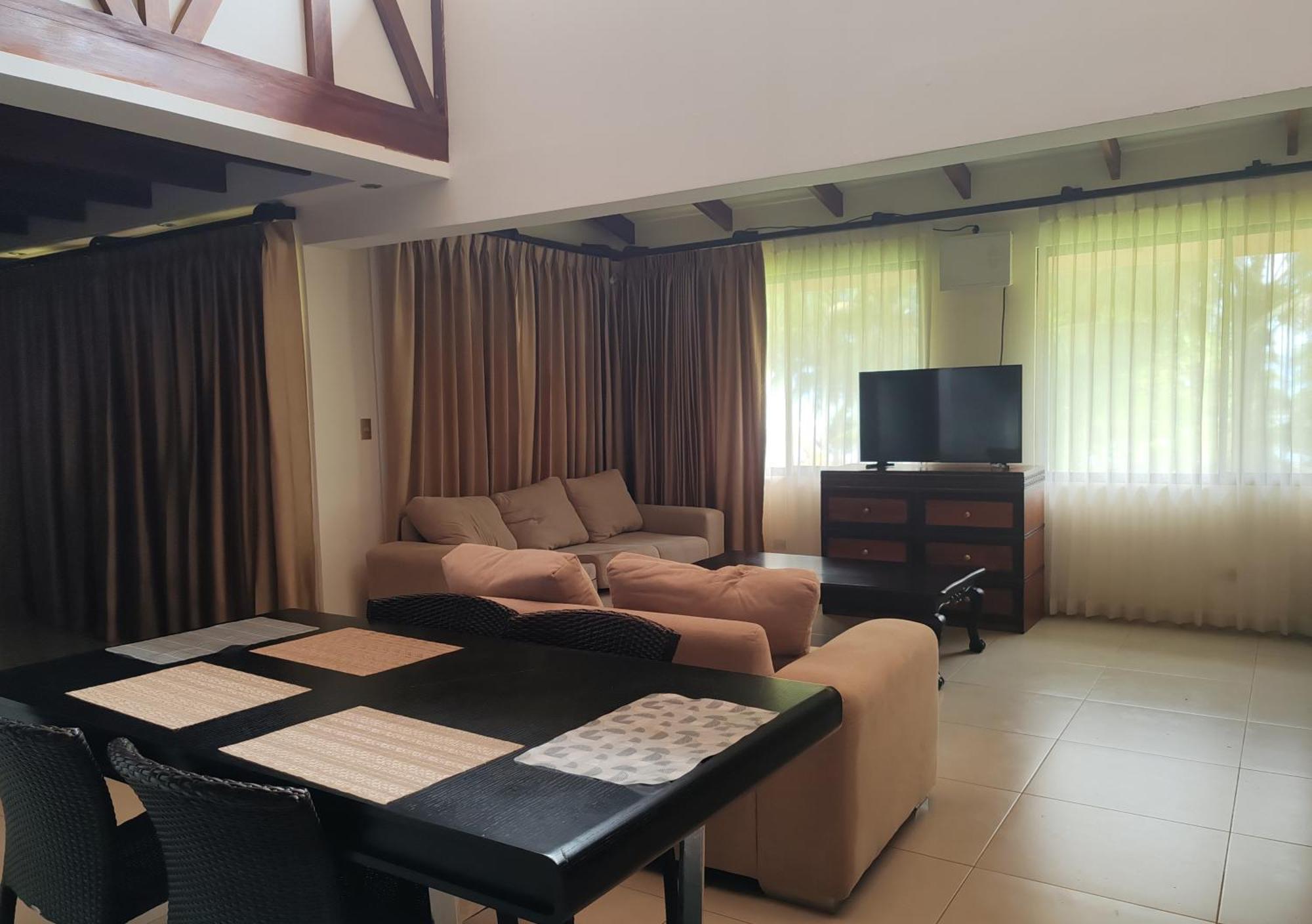 Marenaz Oceanfront Resort Естерільос-Есте Екстер'єр фото